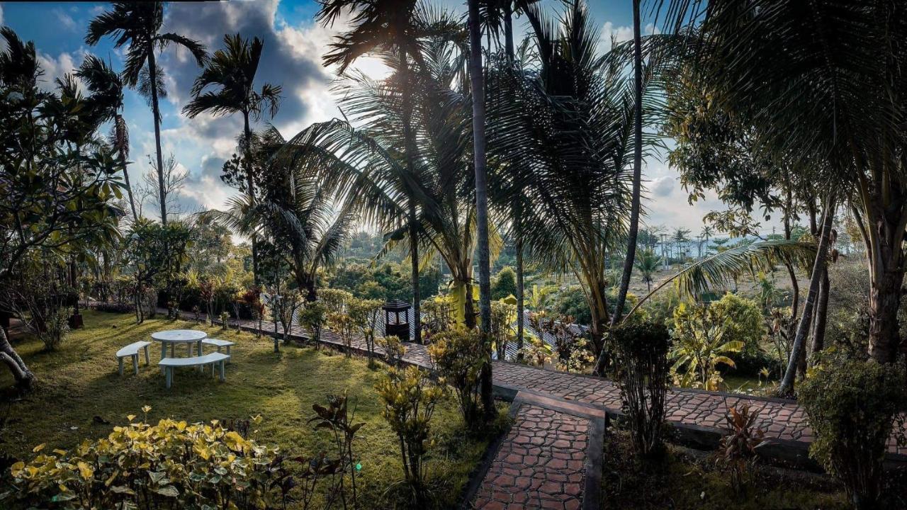 Hill Garden Hotel Chaungtha Ngoại thất bức ảnh
