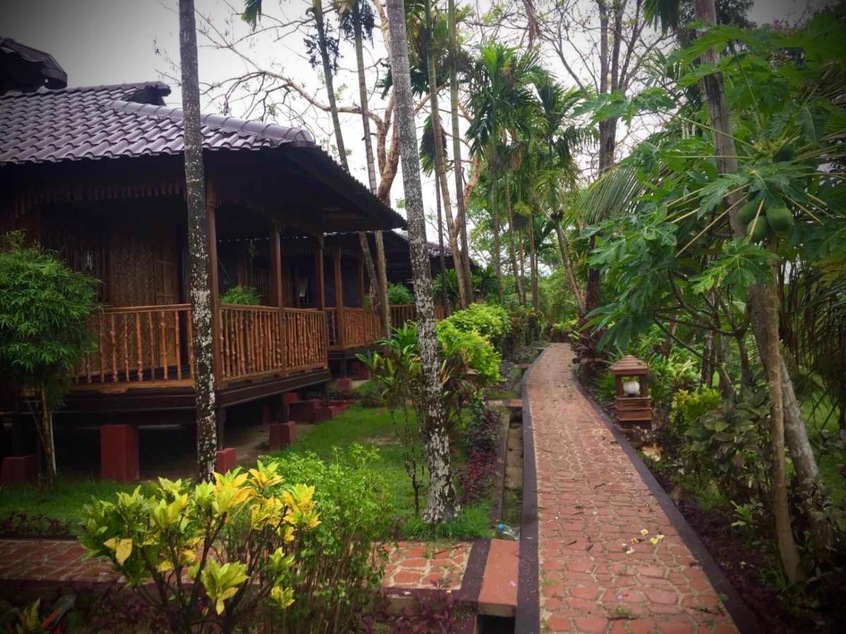 Hill Garden Hotel Chaungtha Ngoại thất bức ảnh