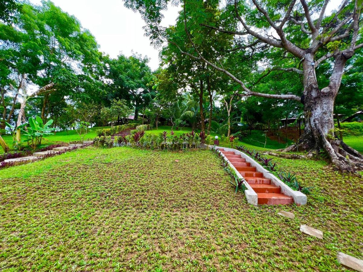 Hill Garden Hotel Chaungtha Ngoại thất bức ảnh